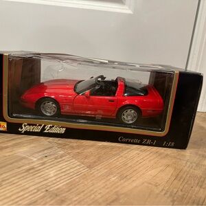 Maisto Special Edition 1:18 Corvette ZR-1 Ruby Red 31809